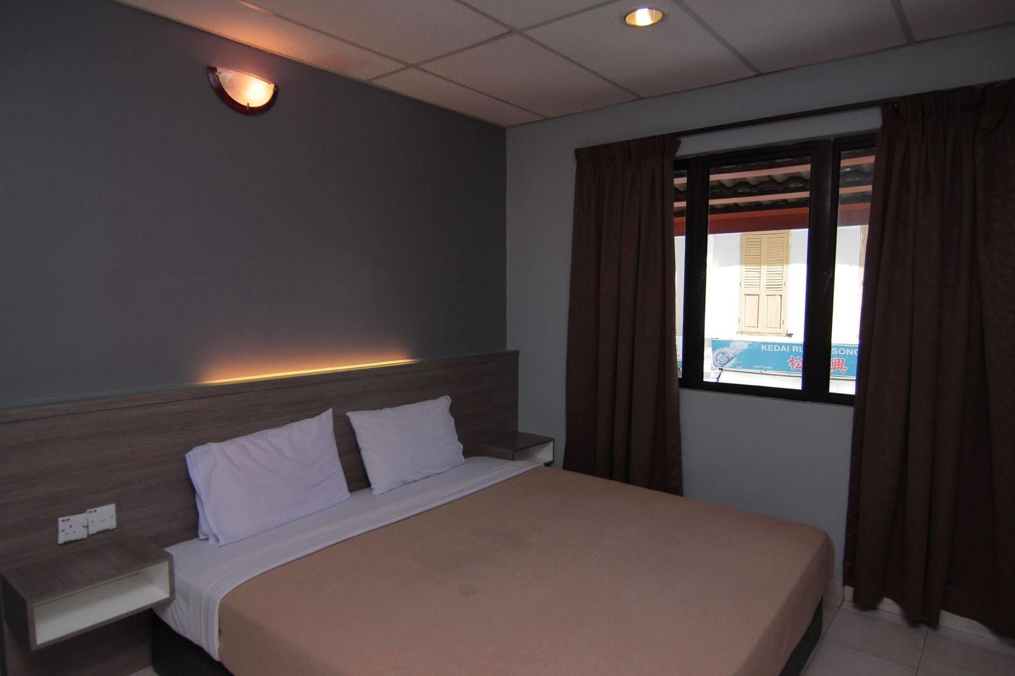 Yellow Mansion Hotel Malacca Exteriör bild